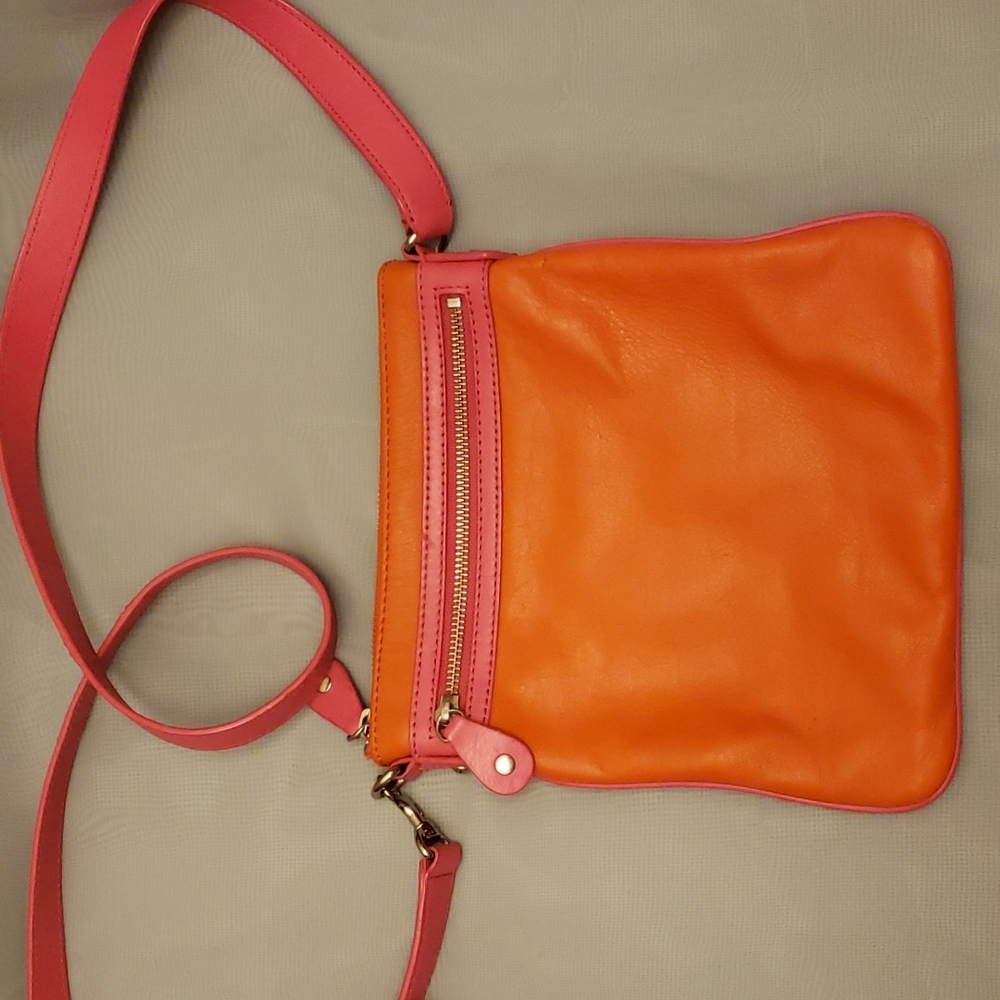 Gorgeous Kate Landry orange and pink leather crossbody